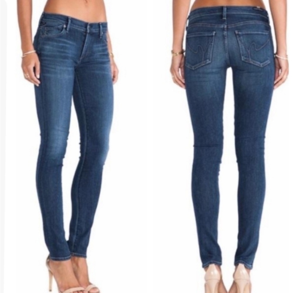 Citizens of Humanity
"Avedon" Skinny Jeans in Spectrum Wash size 26